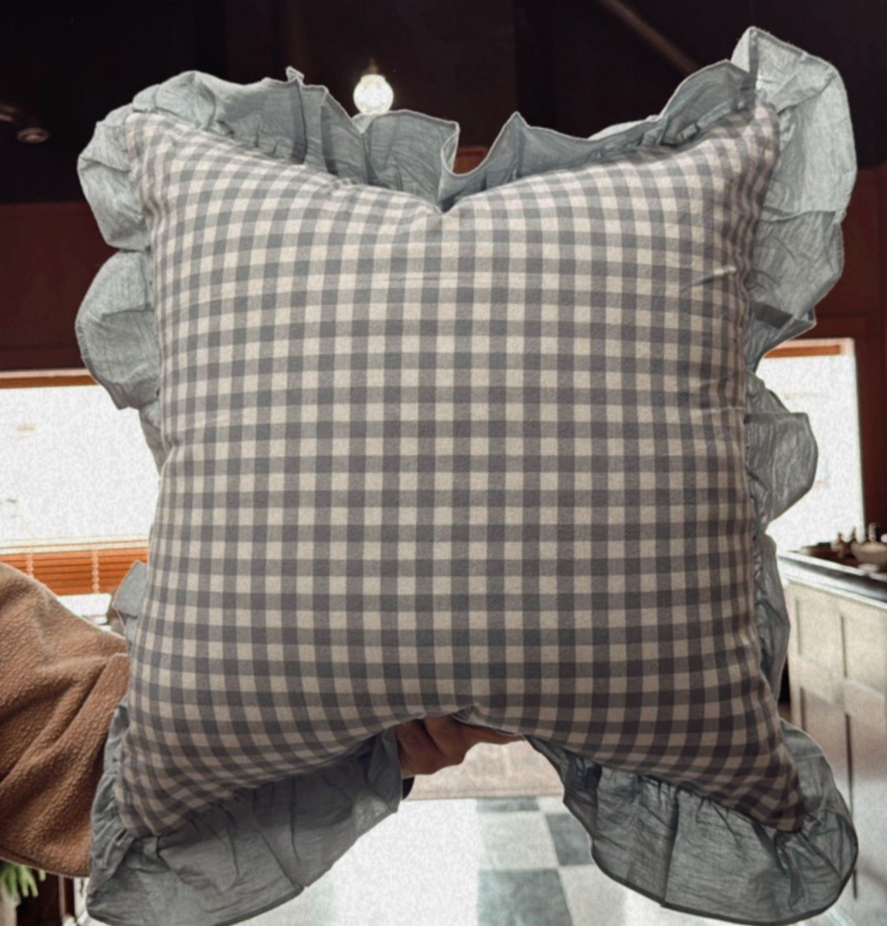 The Delilah Pillow Cover